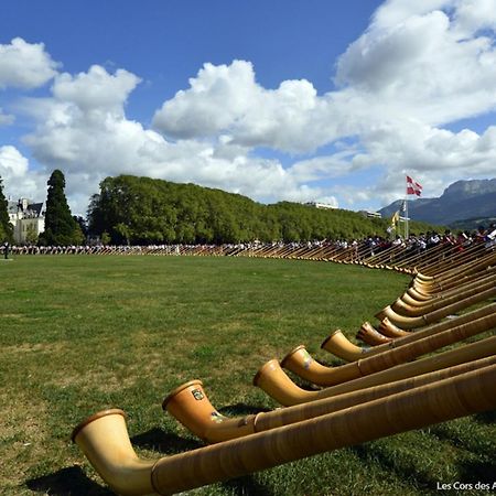Lake Home Annecy Luaran gambar